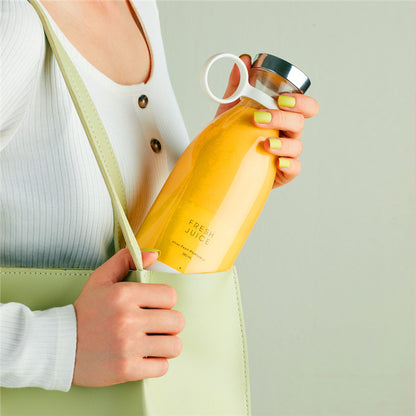 Super Cute And Amazing Portable Fruit Juicer For Any Occasion